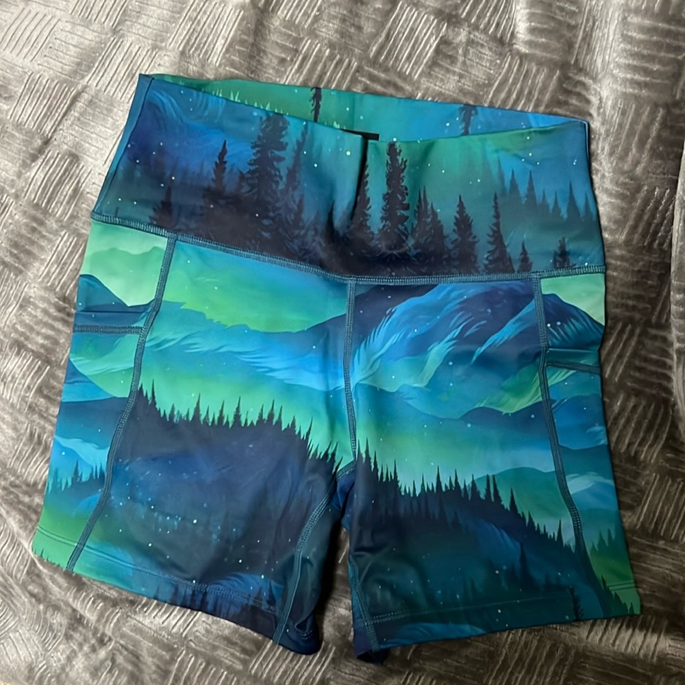 Women’s CVG Shorts